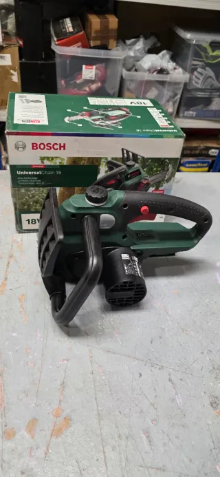 Motosserra Bosch UniversalChain 18V