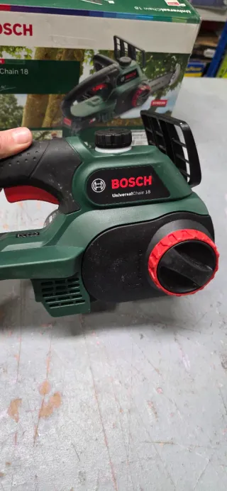 Motosserra Bosch UniversalChain 18V