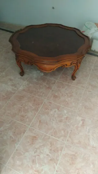 Mesa de centro madera y cristal tallada