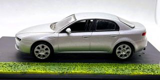 Alfa Romeo 159 de Norev,Coche a escala 1/43, bueno