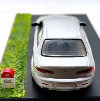 Alfa Romeo 159 de Norev,Coche a escala 1/43, bueno