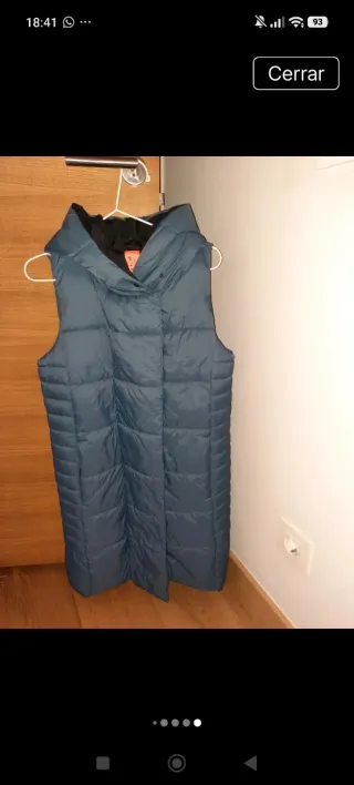 Chaleco acolchado largo azul