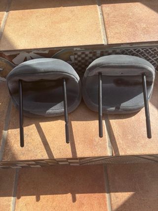 Reposacabezas traseros c2 (2 unidades)