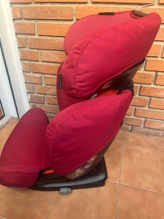 Silla de coche para niño Bebeconfort Rodifix.
