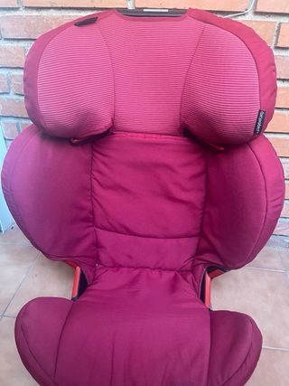 Silla de coche para niño Bebeconfort Rodifix.