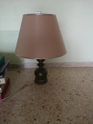Lámpara de mesa bronce