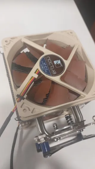 Noctua NH-U12P se2 Para LGA1700