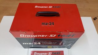 Emisora GRAUPNER MZ-24 HOTT