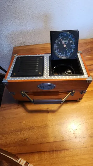 Radio Despertador Antiguo Estilo Vintage