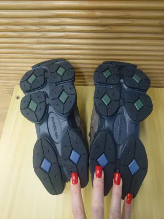 Zapatillas New Balance Marrones y Verdes