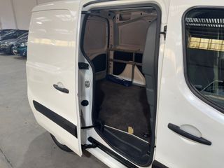 Peugeot Partner Furgón Confort PackL1 BlueHDi 55KW (75)
