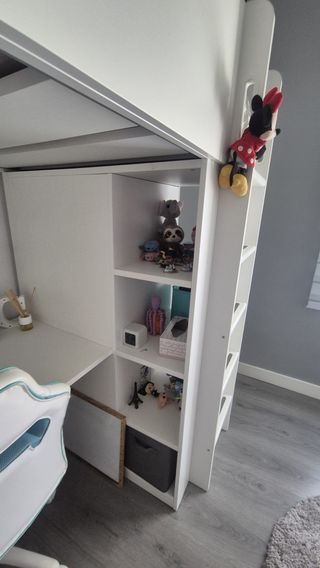 Cama alta IKEA con escritorio