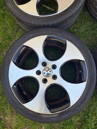 Llantas 18 Detroit VW + Neumáticos
