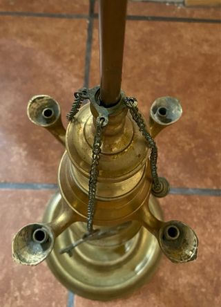 Lámpara de aceite antigua 4 quemadores