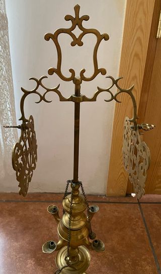 Lámpara de aceite antigua 4 quemadores