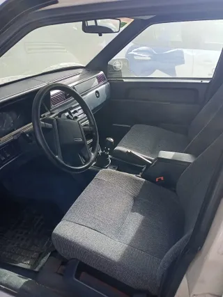 Volvo 740 1990