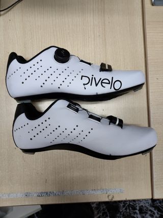 Zapatillas Ciclismo carretera Rivelo Blancas