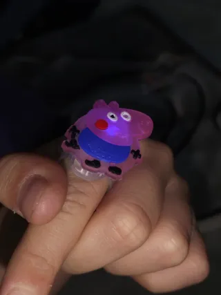 Anillos de colores con luz LED