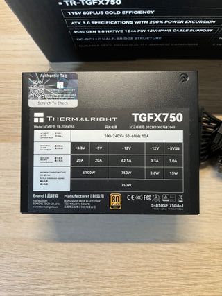 Fuente Thermalright SFX 750W 80+ Gold En Caja