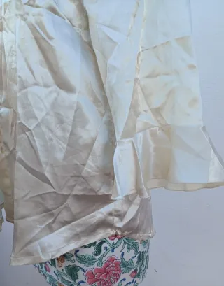 Blusa Beige Satinada
