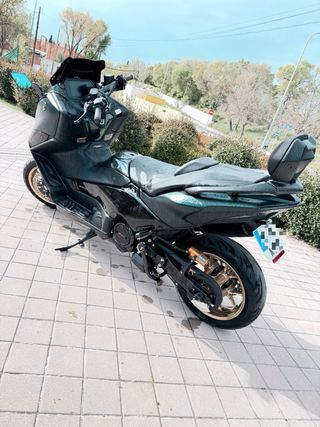 YAMAHA TMAX 560 TECH MAX DARK PETROL