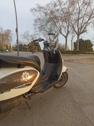 Aprilia Compay Custom 50