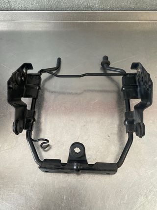 Araña Faro Suzuki GSR600 2007