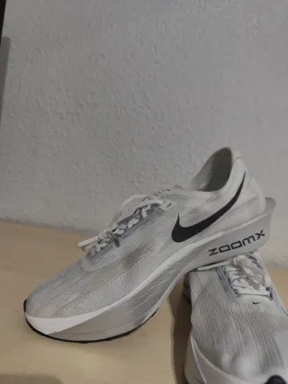 Nike Streakfly 2 Talla 42.5