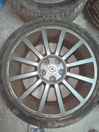 Llantas Renault Megane Sport R26 Bebop 18