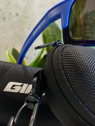 Óculos Giant Novos