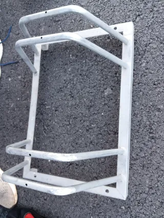 Soporte doble bicicletas suelo