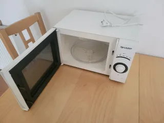 Microondas Sharp R-212 Blanco