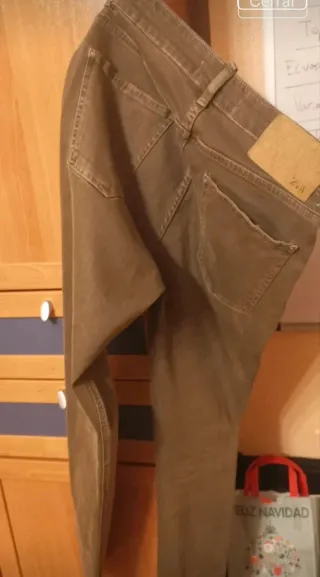 Pantalón Zara Caqui Talla 40