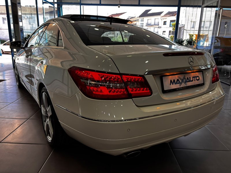 Mercedes-Benz Clase E 2011, foto 2
