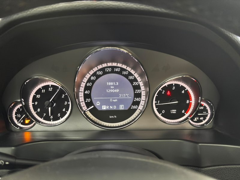 Mercedes-Benz Clase E 2011, foto 20