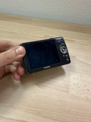 Canon PowerShot SD750 Prata