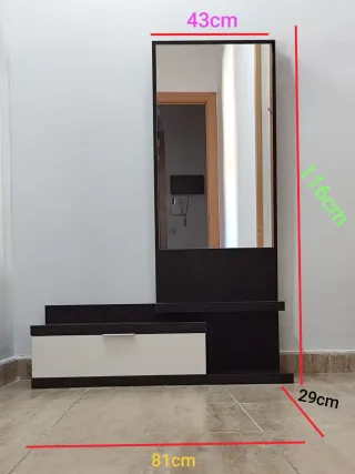 Mueble recibidor con espejo