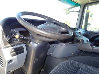 Mercedes ACTROS 25 44--CAMIONES GRUA