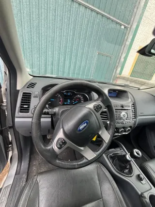 Ford Ranger 2013
