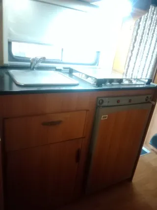 Autocaravana capuchina Fiat Ducato 7 plazas