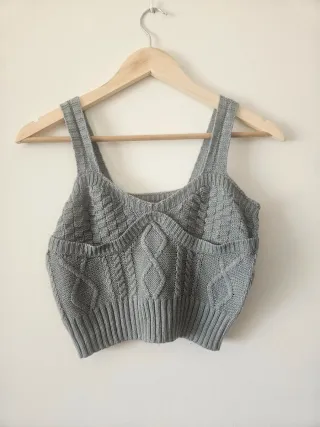 Conjunto top y chaqueta punto