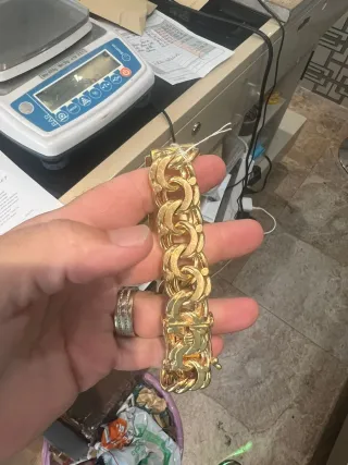 Esclava Húngara Oro 18k Maziza