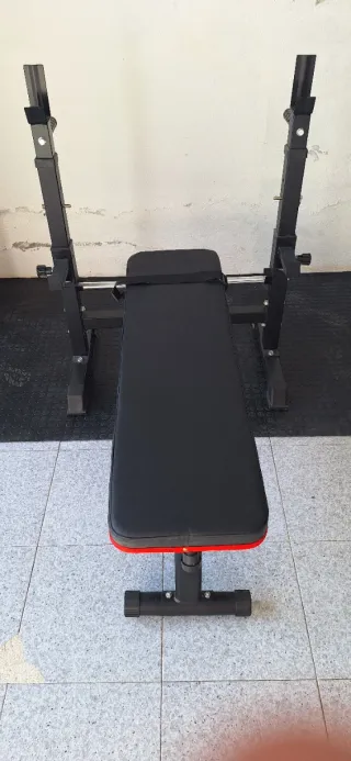 Banco musculación con soporte barra