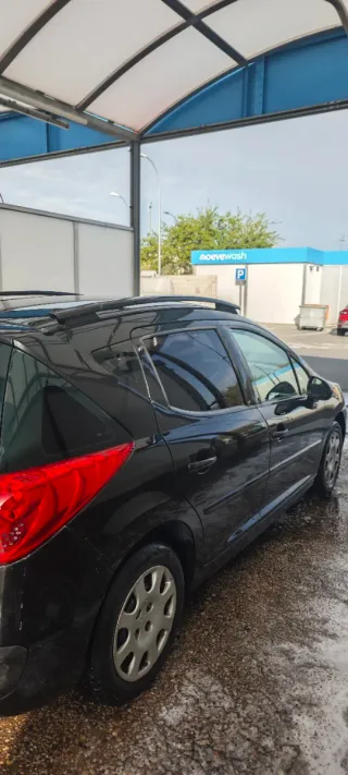 Peugeot 207 sw 2008