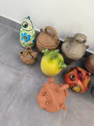 Botijos de cerámica y terracota