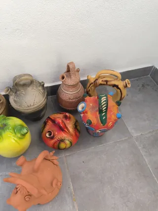 Botijos de cerámica y terracota