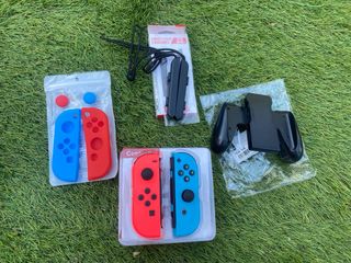 Accesorios Nintendo Switch Joy-Con + Extras