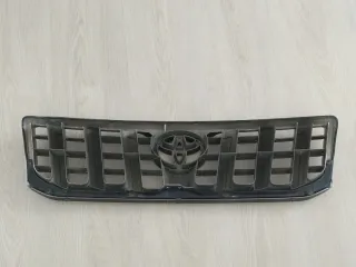 Rejilla Calandra Toyota Land Cruiser J12