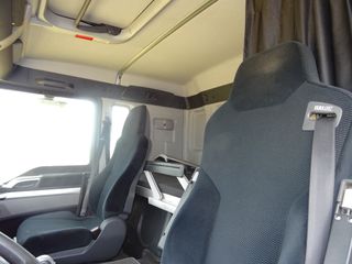 Scania R 500-CAMIONES GRUA