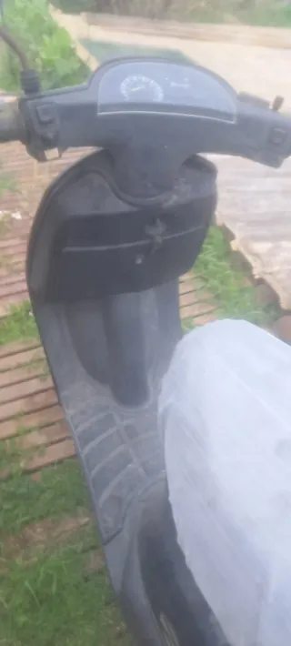 Zip 50 Scooter Negro Automático
